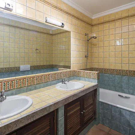 Casa Mulholanda *